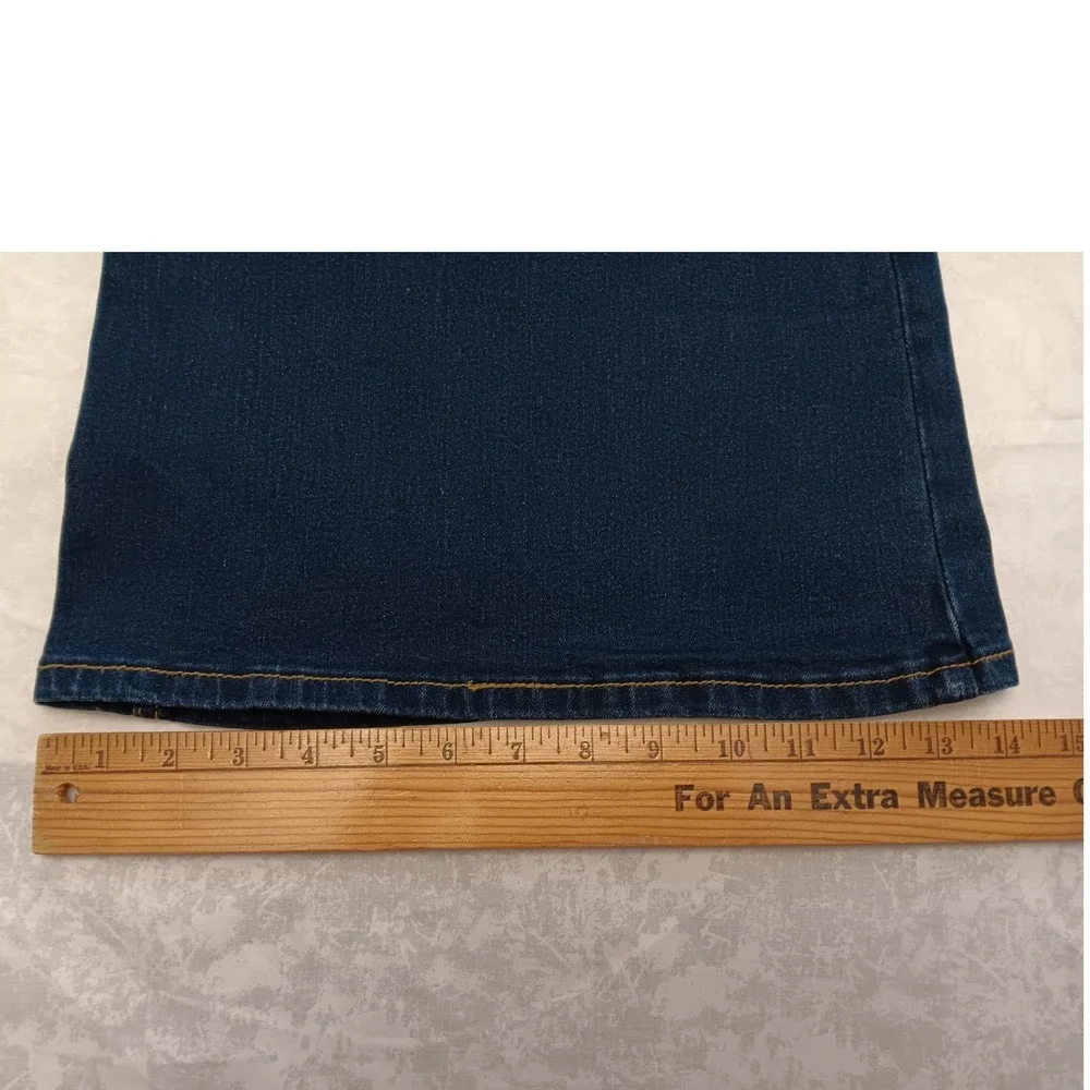 Bloomchic Womens Plus Size 28 Dark Wash Flare Leg Stretch Denim Jeans High Rise - Picture 4 of 15